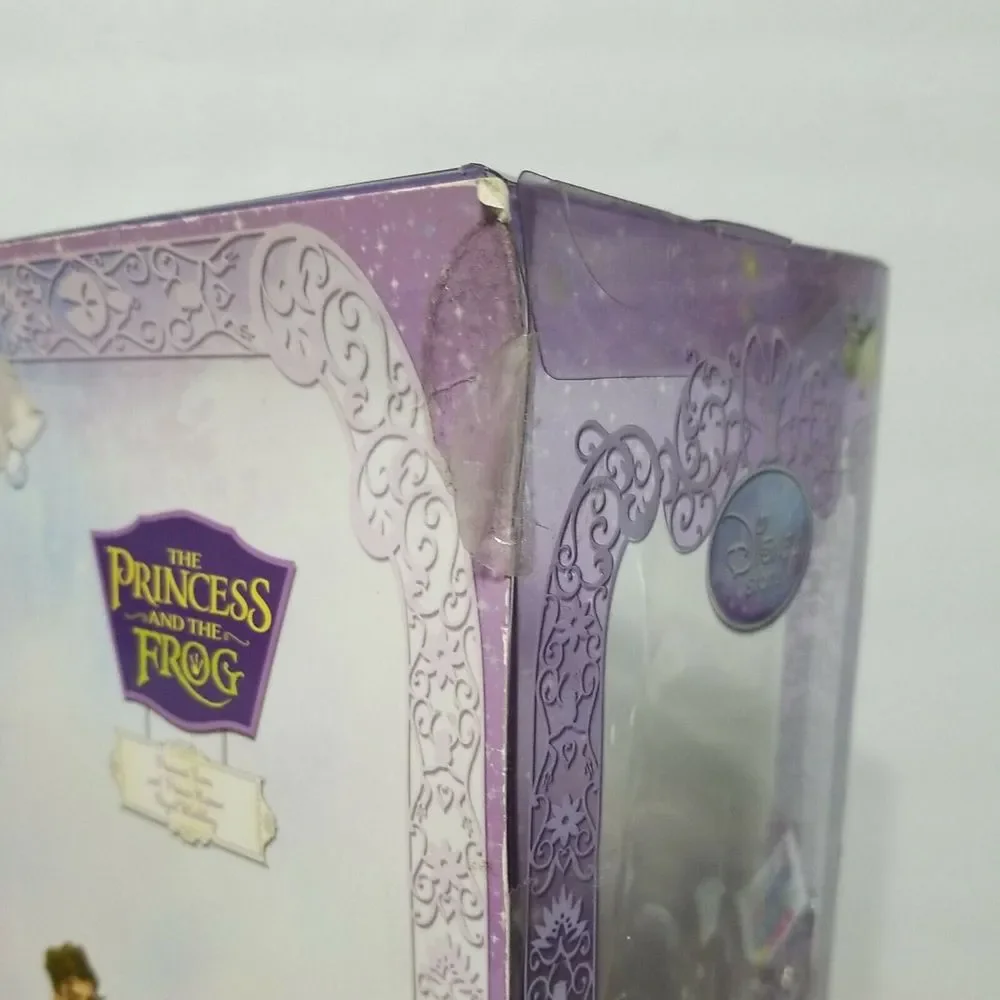 TIANA & NAVEEN ROYAL WEDDING Dolls Princess and the Frog Disney Store 2010 READ.